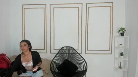 emily_gaviria1 online show from 05.17.26