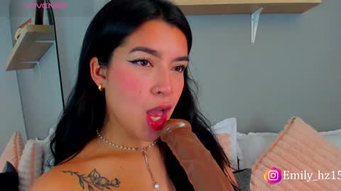 Emily online show from 12.11.24