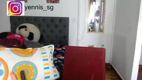 Snapshot of emily_hot_01 chatting on 02.09.25 emily online show from 02.09.25