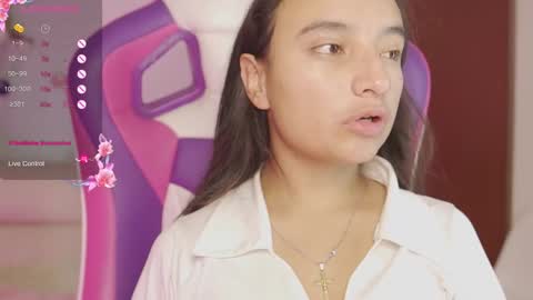 Snapshot of emily_jonexs_ chatting on 02.15.26 mily online show from 02.15.26