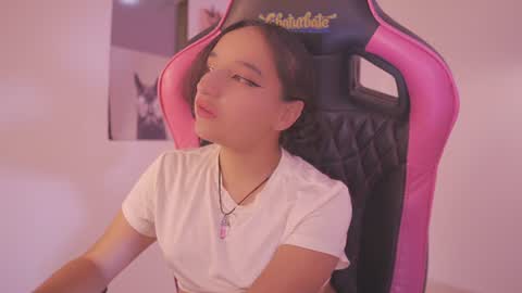 mily online show from 06.18.26