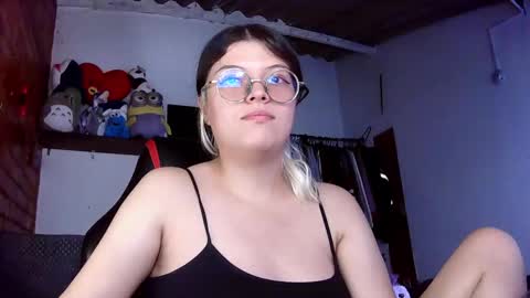 Julieta online show from 02.18.25