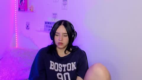 Emily Lindey online show from 03.21.26