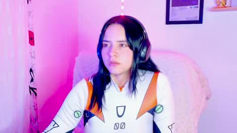 Emily Lindey online show from 07.14.26