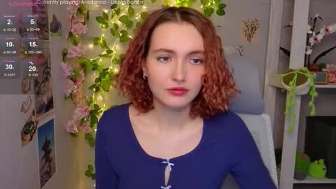 Snapshot of emily_lune chatting on 03.08.26 Emily online show from 03.08.26