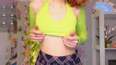 Snapshot of emily_lune chatting on 03.14.26 Emily online show from 03.14.26