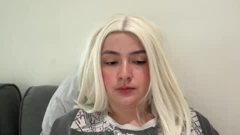Snapshot of emily_morning_dew chatting on 03.18.26 emily_morning_dew online show from 03.18.26