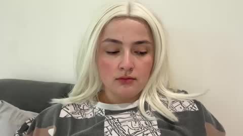 Snapshot of emily_morning_dew chatting on 03.31.26 emily_morning_dew online show from 03.31.26