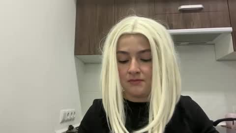 Snapshot of emily_morning_dew chatting on 04.15.26 emily_morning_dew online show from 04.15.26