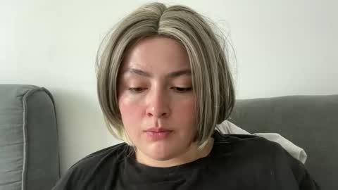 Snapshot of emily_morning_dew chatting on 06.03.26 emily_morning_dew online show from 06.03.26