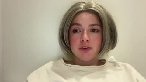 Snapshot of emily_morning_dew chatting on 06.26.26 emily_morning_dew online show from 06.26.26