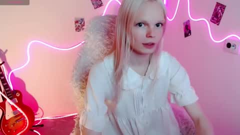 Lia online show from 09.10.25