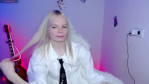 Lia online show from 03.10.26