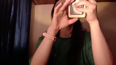 emily_pearl_ online show from 01.27.25