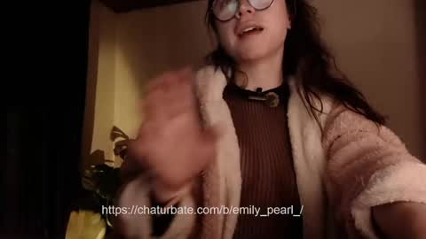 emily_pearl_ online show from 02.27.25