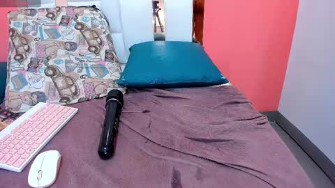 Emily online show from 03.02.25