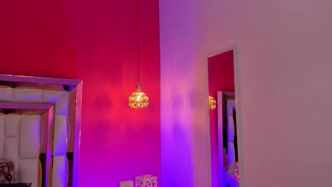 Emily online show from 09.11.25