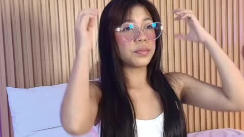 Emily online show from 04.13.26