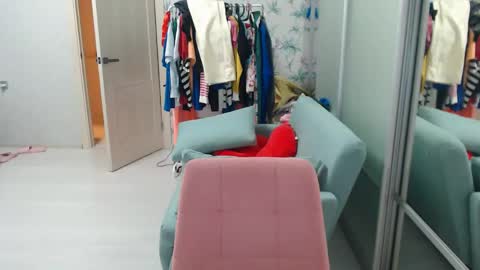 Emily online show from 04.23.26