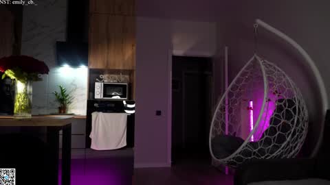 emilybatee online show from 09.25.25