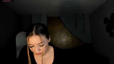Snapshot of emilycarterr_ chatting on 05.08.26 Emily Carter online show from 05.08.26