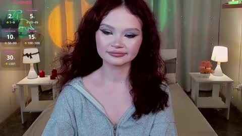 Snapshot of emilychaves chatting on 05.27.26 Emilyhaves online show from 05.27.26