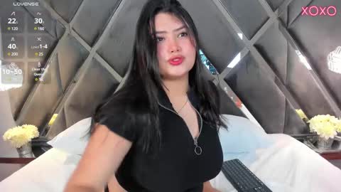 Snapshot of emilycortex chatting on 02.15.25 Emily online show from 02.15.25