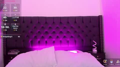 Emily online show from 11.22.25