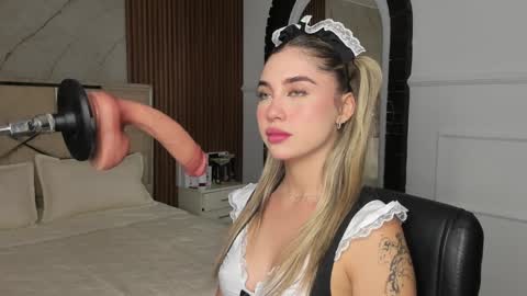 Emily Hendrix online show from 01.27.25