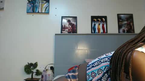 Snapshot of emilyposha chatting on 01.21.25 Emilly online show from 01.21.25