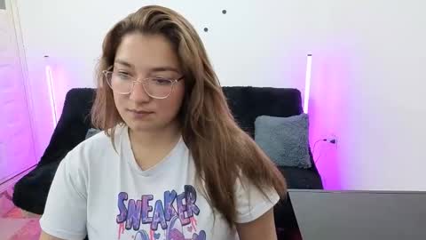 emily  friends online show from 02.07.26