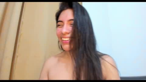 Snapshot of emilysex_118 chatting on 11.05.25 Emily online show from 11.05.25