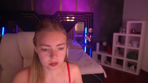 Snapshot of emilysunshines chatting on 01.01.25  MY NAME IS Emily WELCOME EVERYONE I WILL BE HAPPY TO GIVE YOU WHAT YOU HAVE DREAMED OF FOR SO LONG online show from 01.01.25