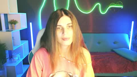 Snapshot of emilytucker chatting on 12.02.24 Emily online show from 12.02.24