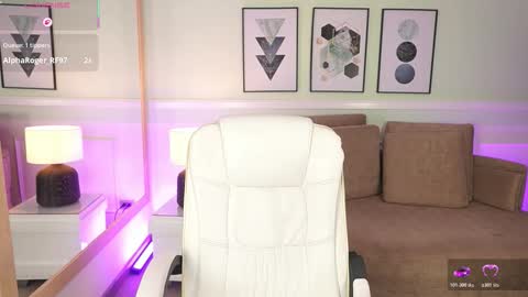 Emily Turner  online show from 03.28.26