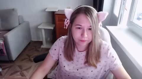 Snapshot of emilyway chatting on 07.15.26 emilyway online show from 07.15.26