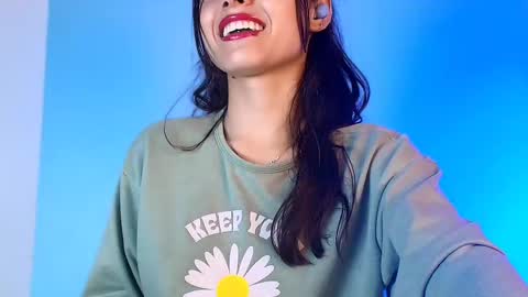 Snapshot of emilywithe_ chatting on 02.21.25    online show from 02.21.25