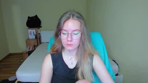 Emily online show from 02.16.25