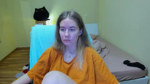 Emily online show from 03.12.25