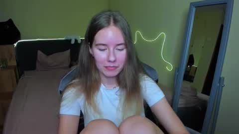 Emily online show from 11.19.25