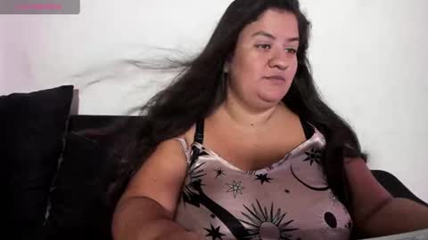 Jhoanna  online show from 06.30.26