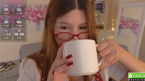 Snapshot of emina_woody chatting on 05.22.26 Tracy online show from 05.22.26