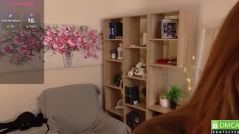 Snapshot of emina_woody chatting on 07.12.26 Tracy online show from 07.12.26