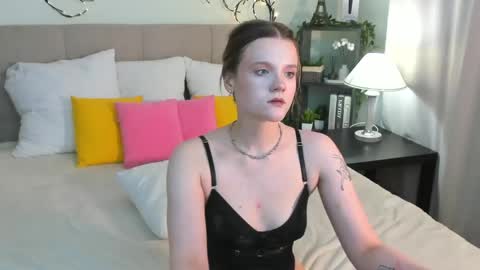 emma__peach online show from 04.25.26