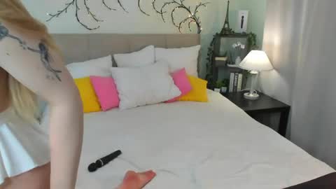 emma__peach online show from 04.26.26