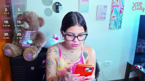 emma_boo_ online show from 05.20.26