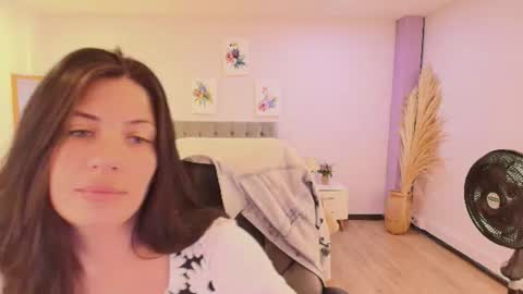 Emma online show from 07.20.26