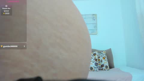 Snapshot of emma_castilloo chatting on 01.31.25 Emma Castillo online show from 01.31.25