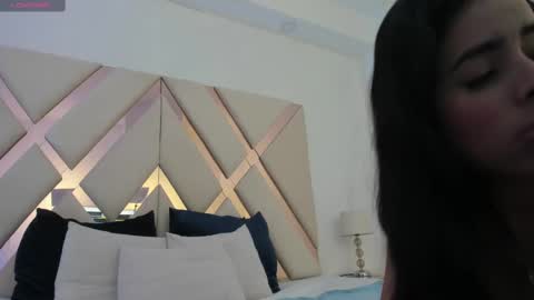 Snapshot of emma_castilloo chatting on 02.23.25 Emma Castillo online show from 02.23.25