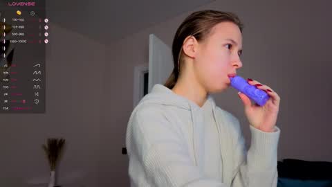 Emma online show from 09.29.25